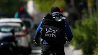 El director jurídico de Uber, Tony West, vende acciones por valor de casi 2 millones de dólares Por Investing.com