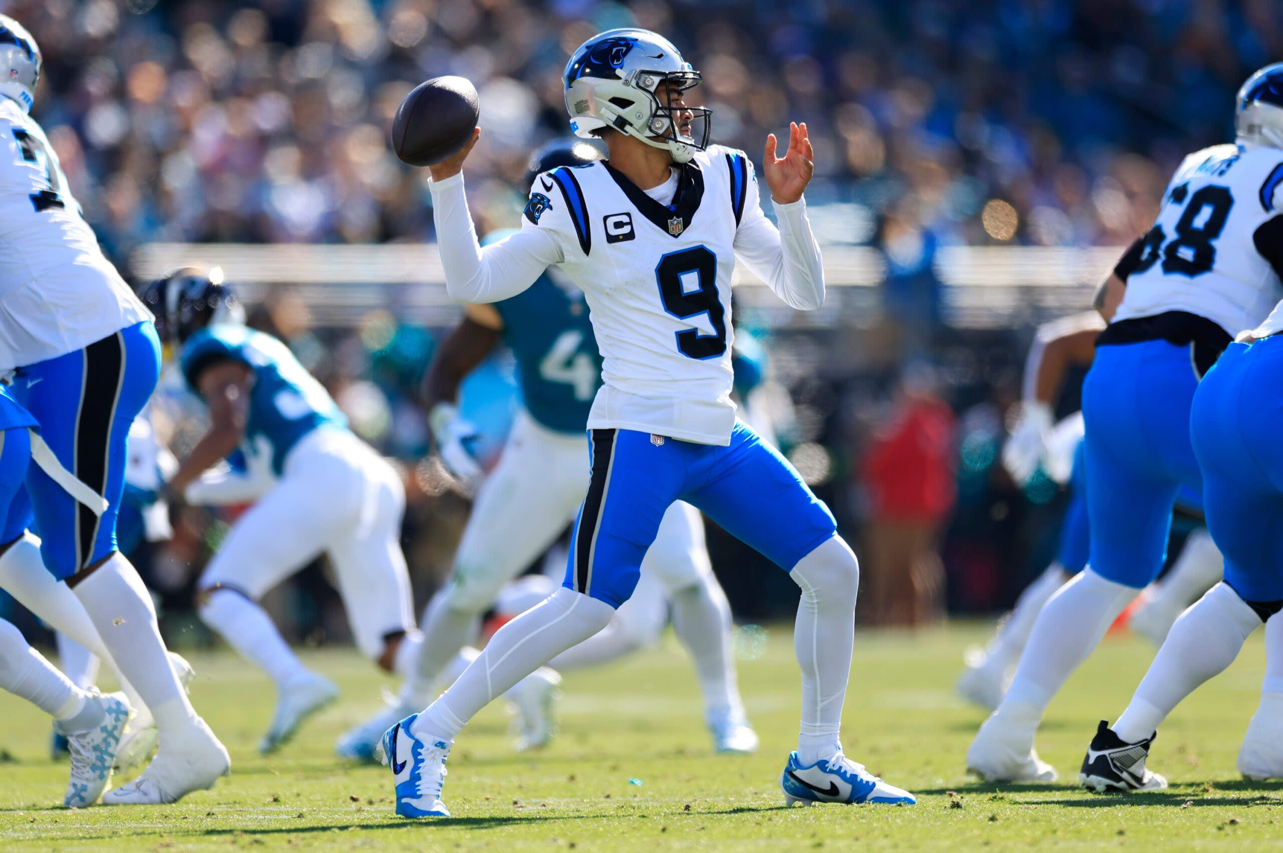 Carolina Panthers quarterback Bryce Young hosts free football camp for kids