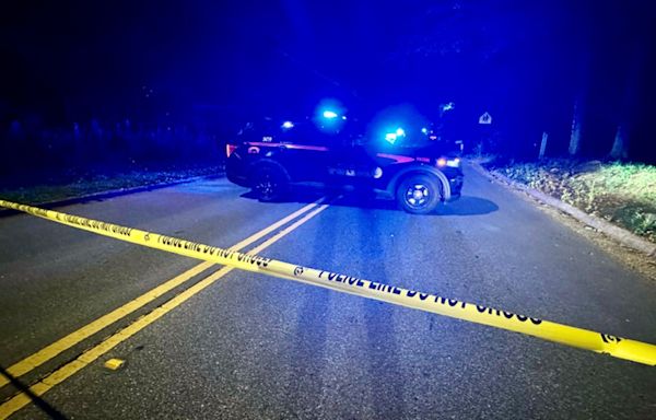 Man shot by neighbor during fight at SW Atlanta home, police say