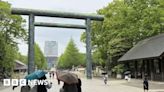 Chinese man arrested after Japanese Yasukuni shrine vandalised