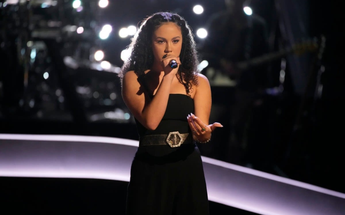 See Serenity Arce's Heartbreaking 'The Voice' Playoffs Performance of a Selena Gomez Song