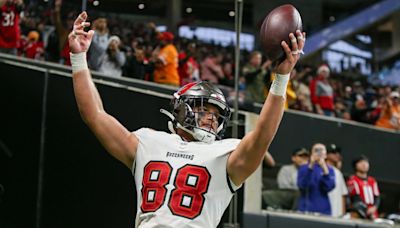 Tampa Bay Buccaneers Tight End Named 2024 Sleeper Fantasy Pick by Sports Illustrated