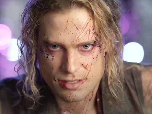 INTERVIEW WITH THE VAMPIRE: First Season 3 Teaser Introduces "Rockstar Lestat"