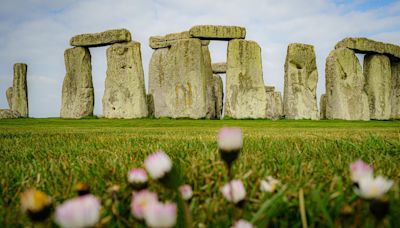 Unesco proposes adding Stonehenge to world heritage ‘danger list’