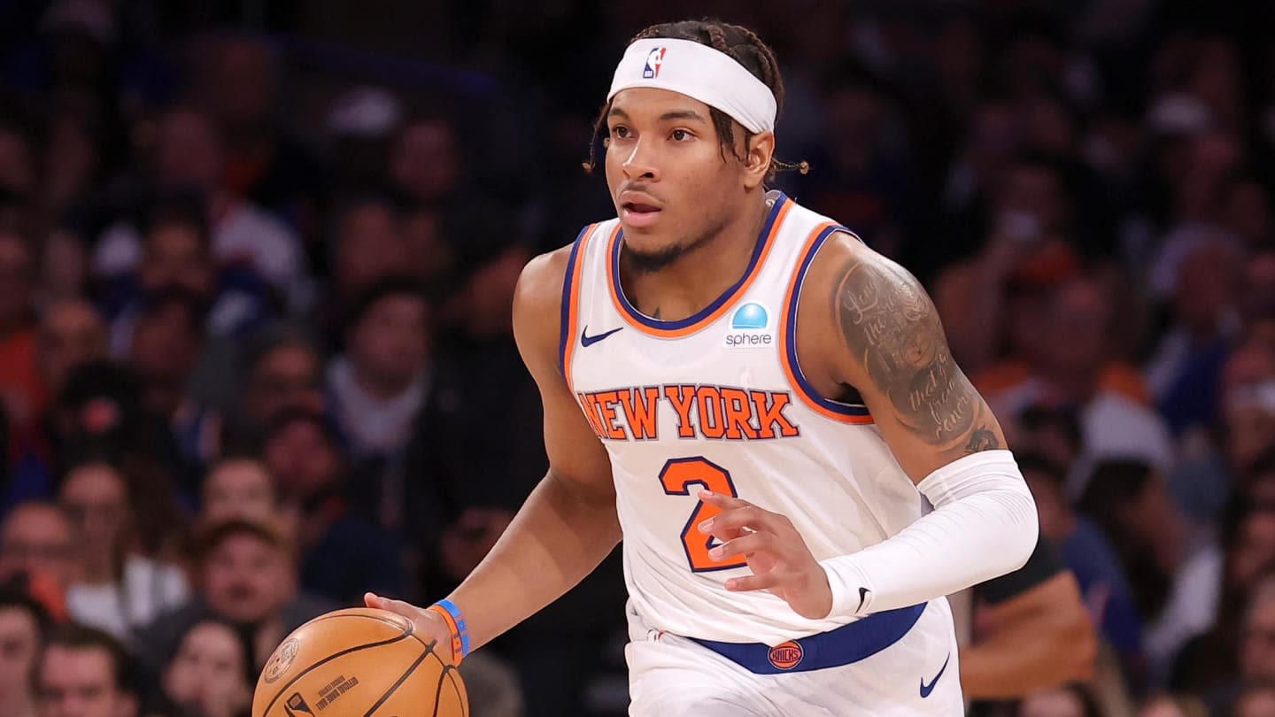 Knicks Guard Stars in Hilarious Video Interviewing Fans