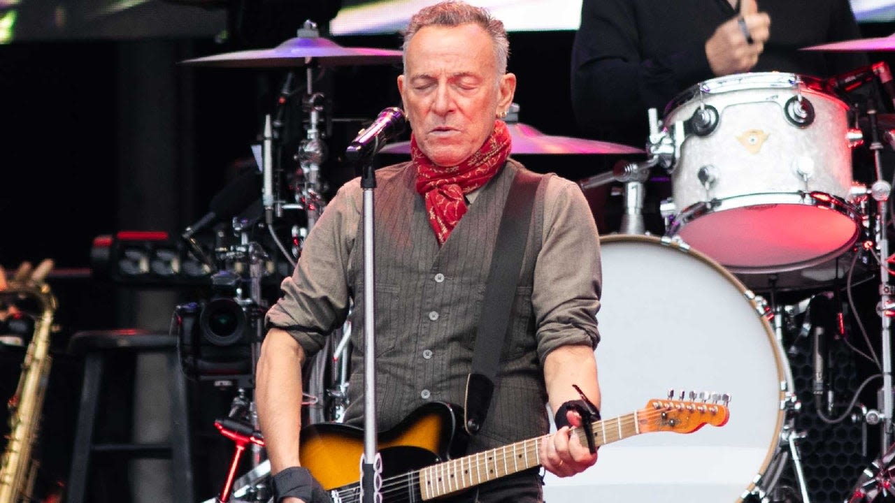 Bruce Springsteen Postpones Several European Shows Due to Vocal Issues