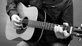 30 essential acoustic guitar chords, with charts
