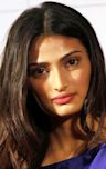 Athiya Shetty