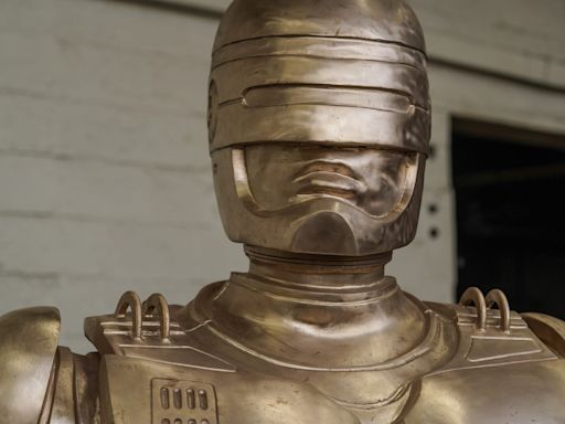 Rubin: 11-foot-tall Robocop statue is somewhere in Eastern Market awaiting new secret home