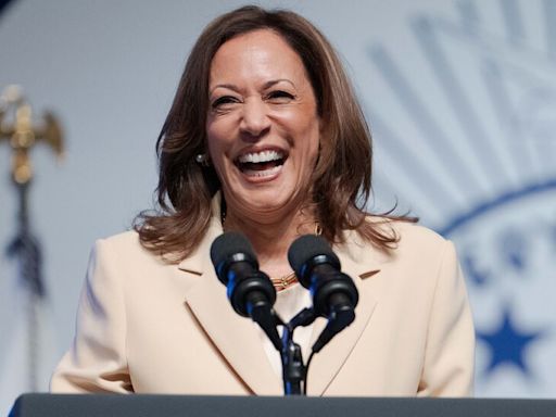 Kamala Harris’s Laugh Is a Campaign Issue. Our Comedy Critic Weighs in.