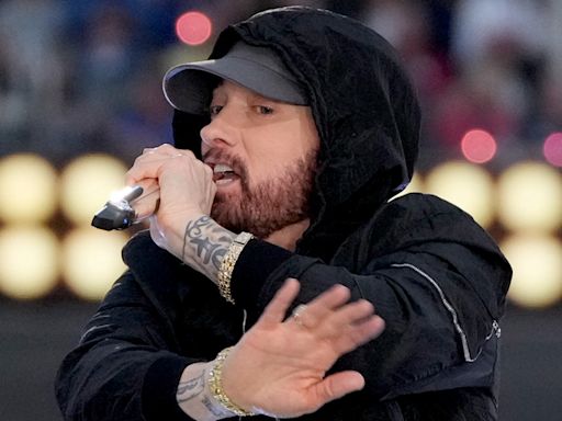 Eminem relives Without Me video for Houdini