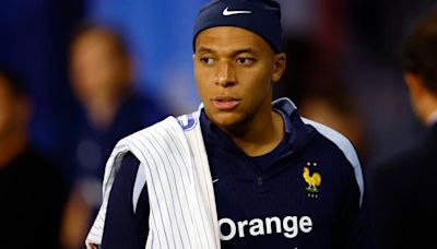 Mbappé fue silbado en el triunfo de Francia ante Bélgica y crece la polémica por su presente en la selección: “Es mediocre”