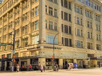 Heatwave forces Hudson's Bay stores in Metro Vancouver to close | News