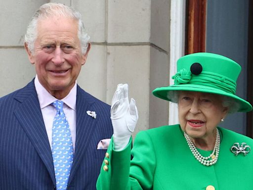 Queen Elizabeth would be 'dismayed' over Charles's future for sad reason