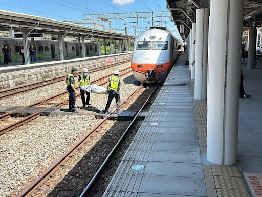 苗栗火車站女子落軌遭輾斃！「身首分離」卡自強號車底 驚悚畫面曝光