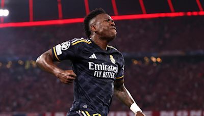 Vinicius se pone el traje de Cristiano Ronaldo