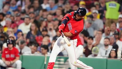 Watch: Dominic Smith Hit Boston’s First Home Run of the Weekend