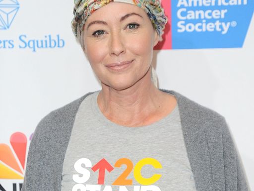 Photos from Inside Shannen Doherty's Cancer Journey - E! Online
