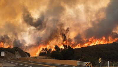 Airport Fire burns tens of thousands of acres in Orange County