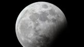 Full Hunter's Moon lunar eclipse, last eclipse of 2023, an early Halloween treat for stargazers (photos)