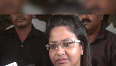 UPSC issues notice to cancel IAS selection of officer Pooja Khedkar