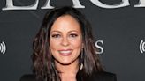 Sara Evans Reveals Struggles With Eating Disorder + Body Dysmorphia