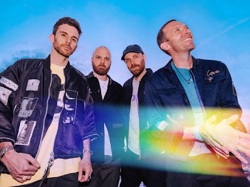 Coldplay Open Up Their Hearts Again on New Song ‘Feelslikeimfallinginlove’