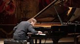 El genial pianista ruso Daniil Trifonov dejó sin aliento al público del Colón, que lo ovacionó tanto que hizo cinco bises