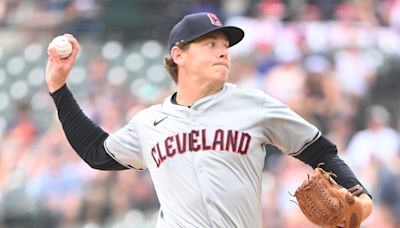 Howard's debut leaves rotation questions unanswered