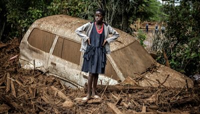 Kenya's Ruto Orders Evacuations After Deadly Floods