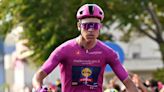 Espectacular sprint y 'hat-trick' de Jonathan Milan en el Giro de Italia