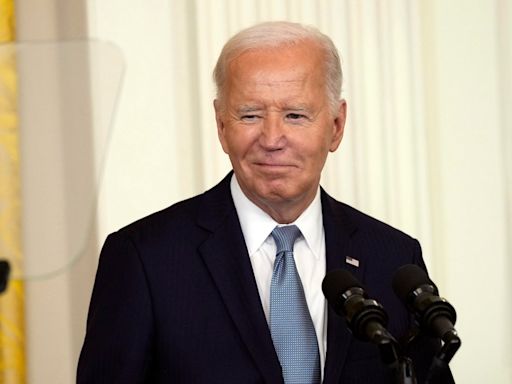 Biden tells governors he’ll stop hosting events after 8pm as Trump mocks him: live