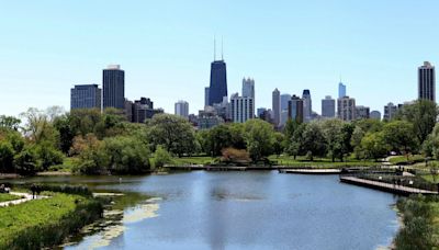 Chicago weather: Temps bump up today