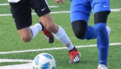 Soldotna soccer sweeps Nikiski | Peninsula Clarion