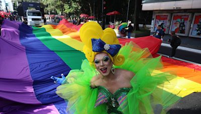 Parada LGBTQIA+ veste avenida Paulista de verde e amarelo neste domingo (2)