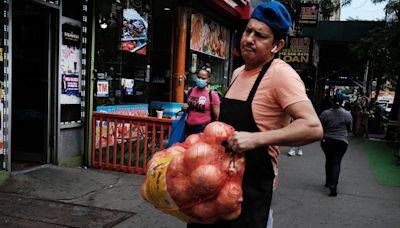 Los aumentos de los ingresos en Estados Unidos no llegan a los hispanos