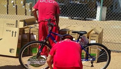 Inmates build bicycles for students in Santa Rosa