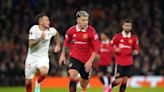 Manchester United sweat on fitness of Lisandro Martinez and Raphael Varane