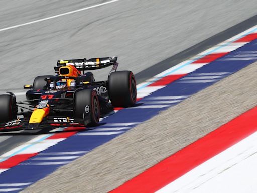 'Checo' Pérez tiene gris comienzo en los libres de Austria