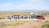 Gobernación de Oruro ofrece Bs 100 millones para el tramo Caracollo-Cañohuma y Gobierno pide levantar el bloqueo