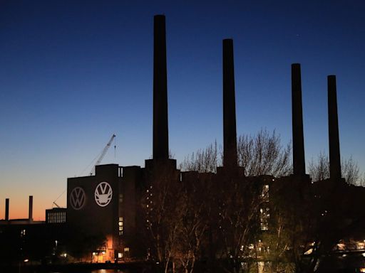 Industria alemana arrastra al sector privado a una sorpresiva caída