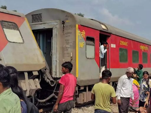 Chandigarh Dibrugarh train derailment: What happened? Deaths, injuries, helpline numbers - Chandigarh-Dibrugarh Express derailed in UP