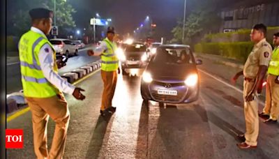 Noida traffic cops issue 12,358 challans, impound 86 vehicles over weekend | Noida News - Times of India