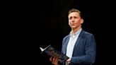 Tom Hiddleston leads all-star lineup at London charity poetry evening