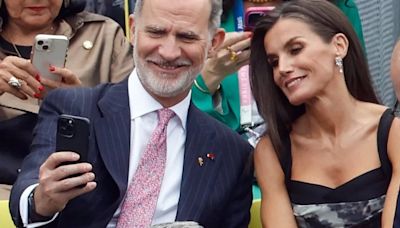 La Reina Letizia confía de nuevo en Carolina Herrera para la ceremonia inaugural de los Juegos Olímpicos