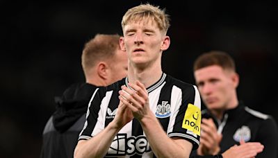 Newcastle's Anthony Gordon joins growing calls for VAR to be scrapped if technology does not improve
