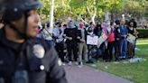 Universidad Politécnica de California insta a estudiantes que participan en manifestaciones a que "abandonen el campus pacíficamente ahora"