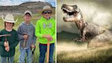 Cómo 3 jóvenes exploradores hallaron un fósil de 'T. rex' en EEUU