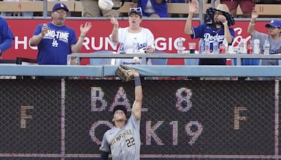 Ohtani, Vargas homer in 8th, Smith homers in 4th straight at-bat, Dodgers top Brewers 5-3