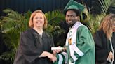 Student who lived in homeless shelter during high school graduates as valedictorian